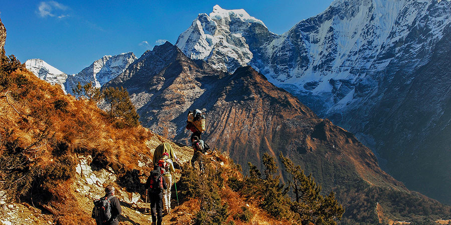 Backpackers hiking in Himalaya