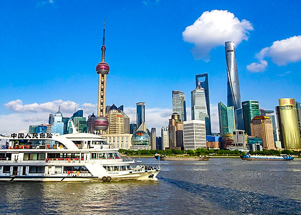 Huangpu River cruise Shanghai
