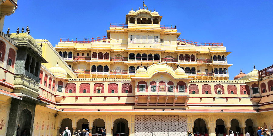 10 Best Places to Visit in Jaipur - Popular Tourist Attractions