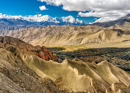 Scenery of Himalayian en route