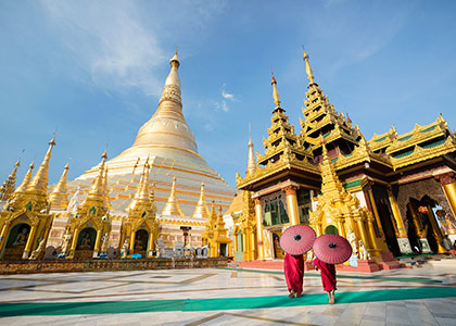 Shwedagon Pagoda, Yangon Myanmar