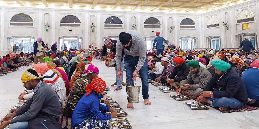 Dining Etiquette in India