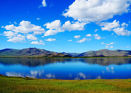 Terkhiin Tsagaan Lake