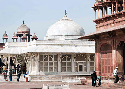 Tomb of Salim Chisti in Agra
