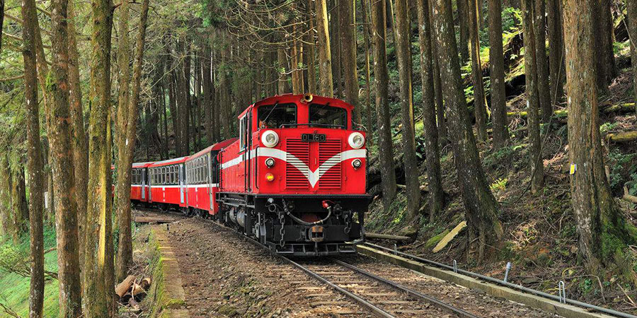 Train Alishan