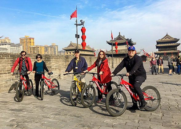 Xi'an City Wall Riding
