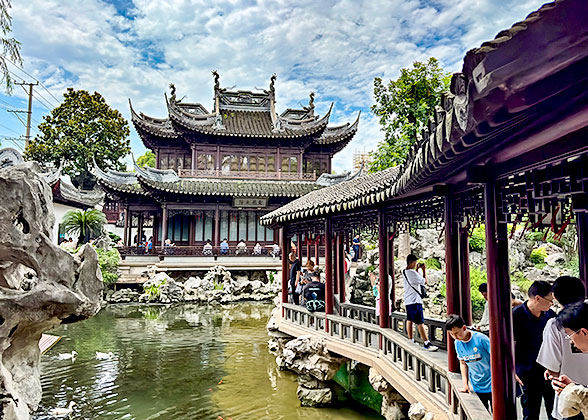 Yu Garden Tour