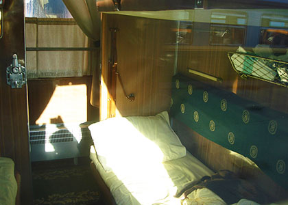 2-Class Sleeping Compartment