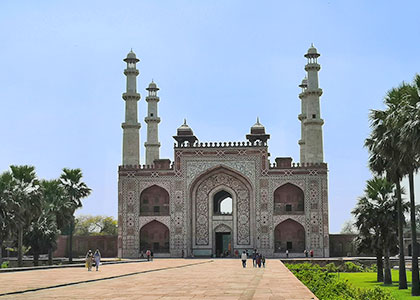 Akbar's Tomb - Five Storey Monument