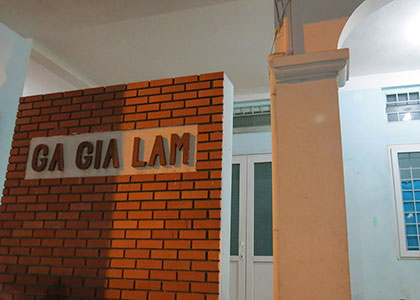 Gia Lam Station