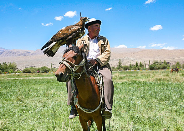 Egale Hunter in Kyrgyzstan