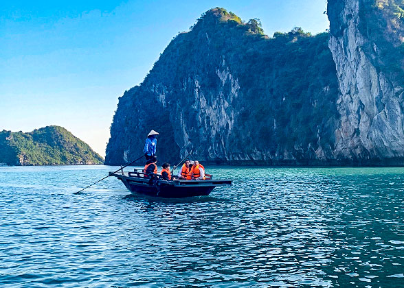 Boat Safari at Khao Sok National Park
