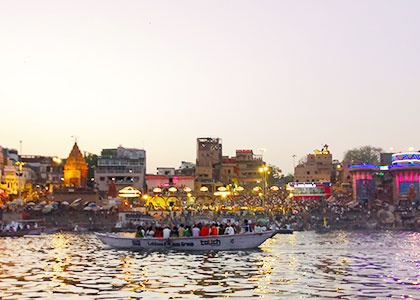 Watch Evening Arti Ceremony