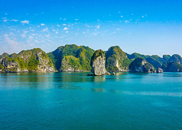 Cruise on Lan Ha Bay