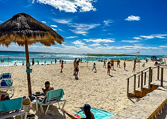 Lang Co Beach