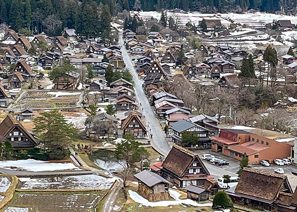 Shirakawa-go seen from Tenshukaku