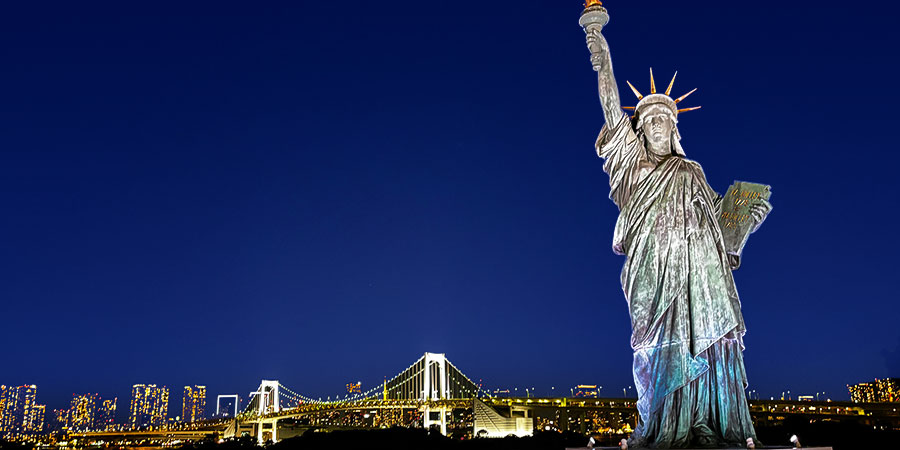 Statue of Liberty at Odaiba Marine Park