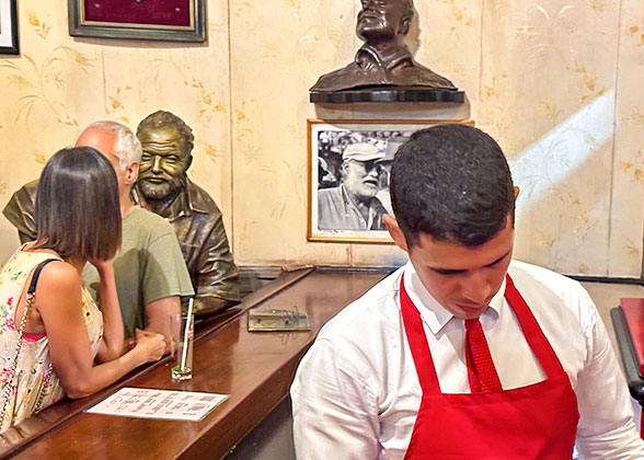 La Bodeguita del Medio, Hemingway's Favourite Bar