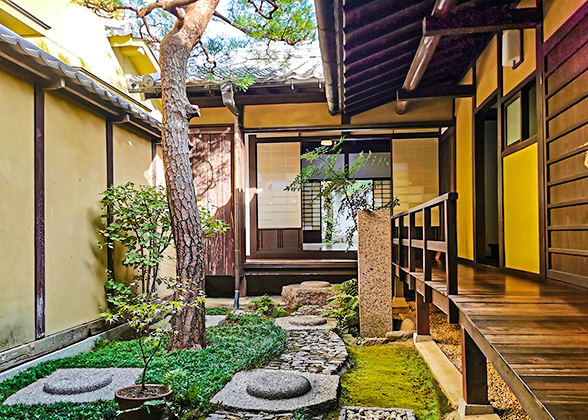 The Garden inside the Naramachi Koshinoie