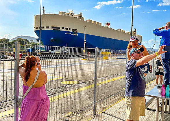 Miraflores Locks