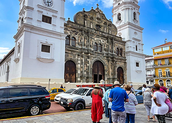 Metropolitan Cathedral at the Old Town