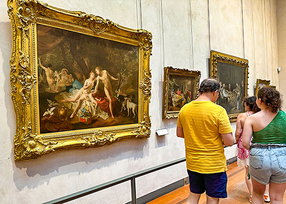 Visit the Art Gallery