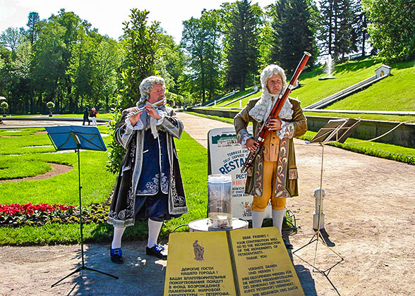 Performers at the Summer Palace