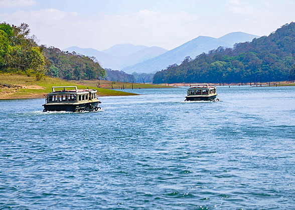 Periyar Lake Cruise Tour
