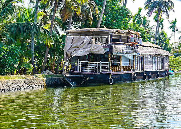 House Boat Cruise