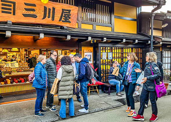Visitors in front of Shops