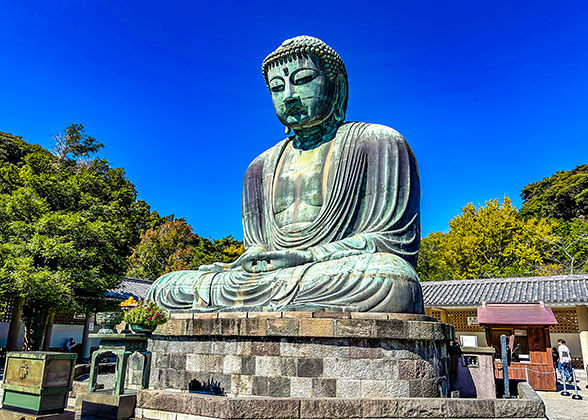 The Profile of Kamakura Daibutsu
