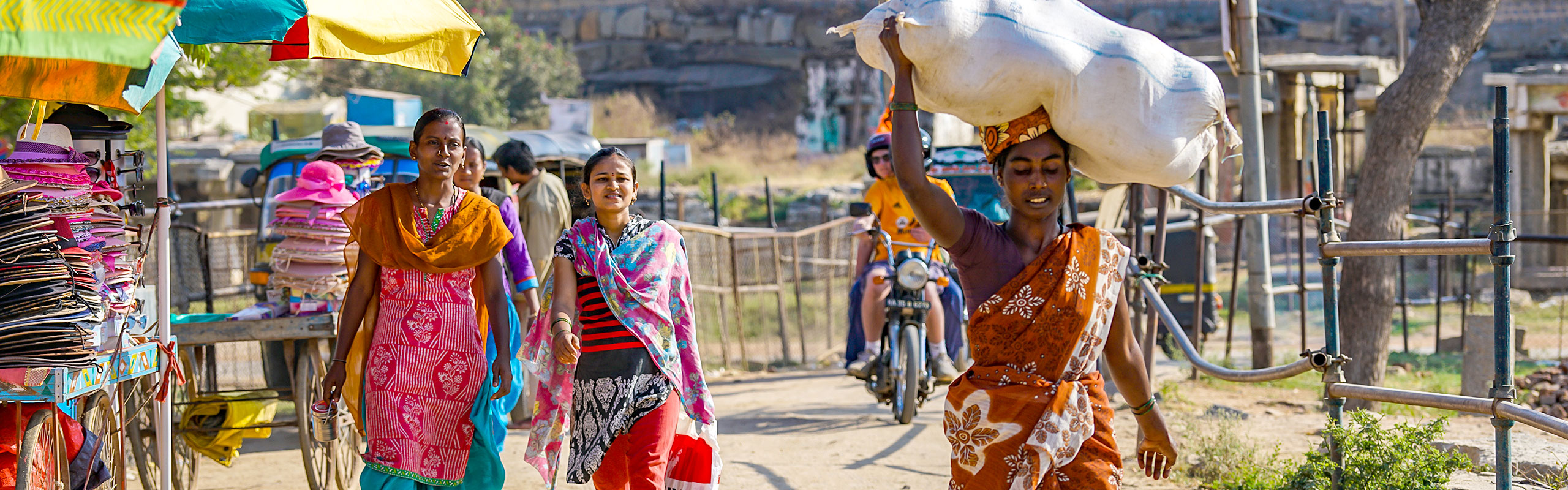 Local People in Sri Lanka