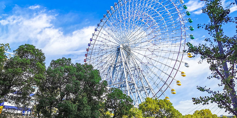 The Giant Ferris Wheel in Yokohama Cosmo World