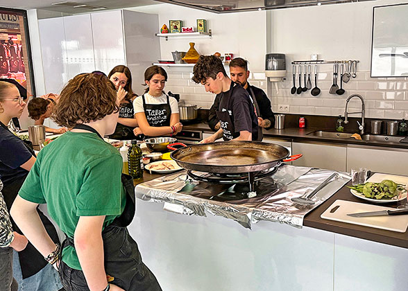 Traditional Cooking Class in Seville