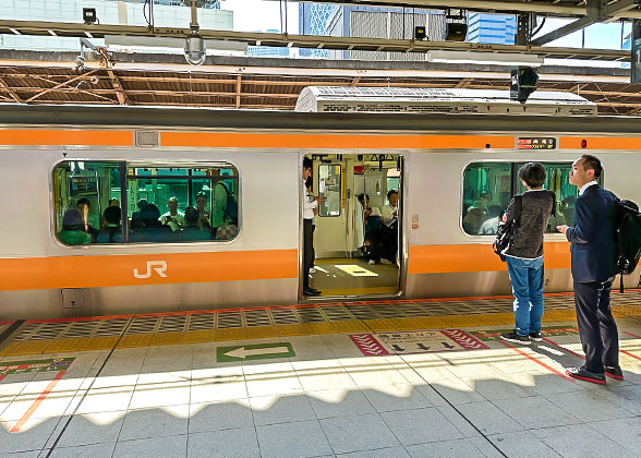 Ordinary Trains, Japan