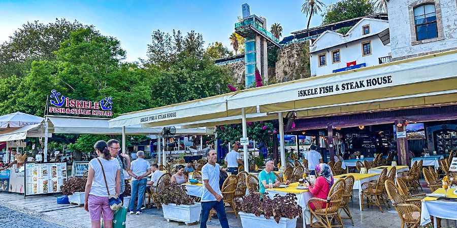Restaurants by Sea, Turkey