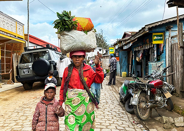 Local Residents of Andasibe