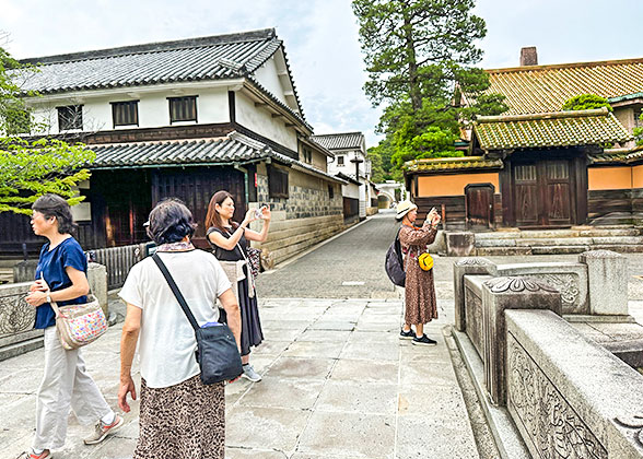 Visitors in Bikan Historical Area