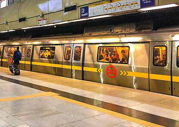 Delhi Metro Platform