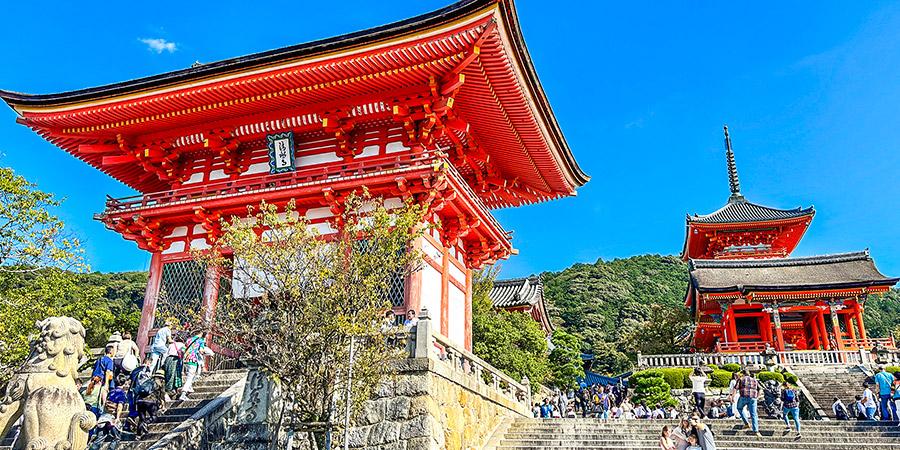Kiyomizu-dera Temple