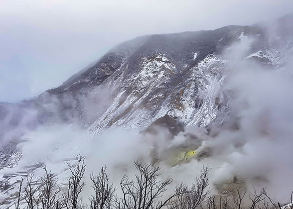 The sulfur gas in Owaku-dani Valley