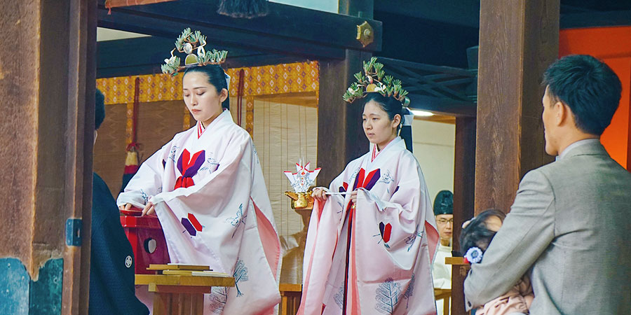 Wedding Ceremony in Atsuta Jingu Shrine