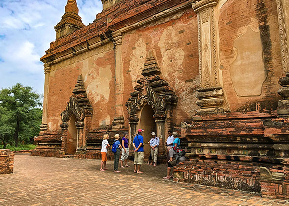 Htilominlo Temple, Bagan