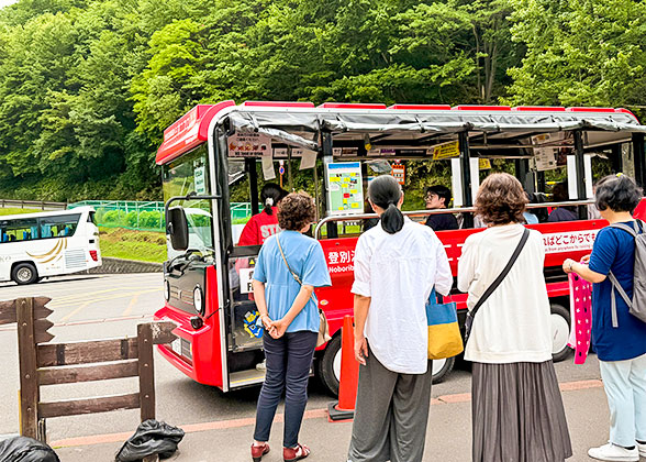 Shuttle Bus to Noboribetsu Hell Valley