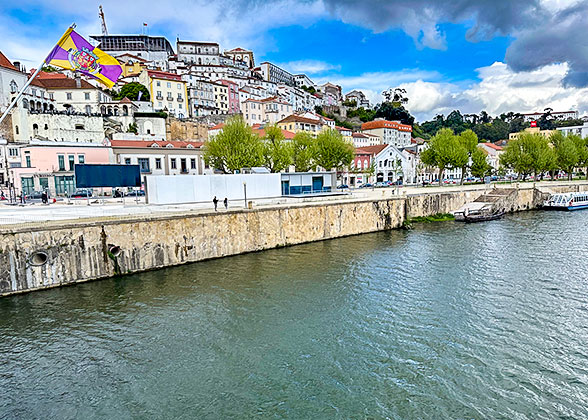 Stroll along the Mondego River in Coimbra
