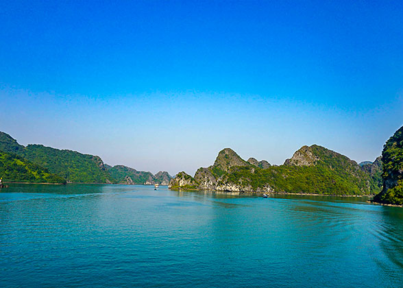 Ha Long Bay
