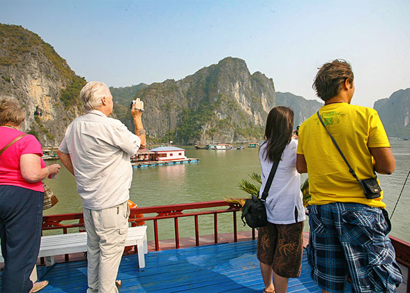 Halong Bay Cruise