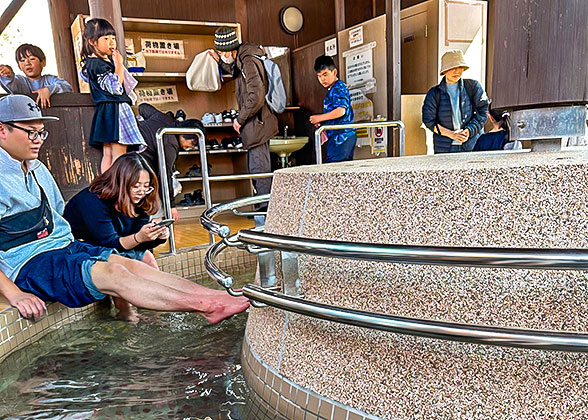 Enjoy Hot Spring in Yokohama Minato Mirai
