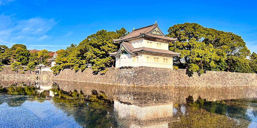 Imperial Palace in August