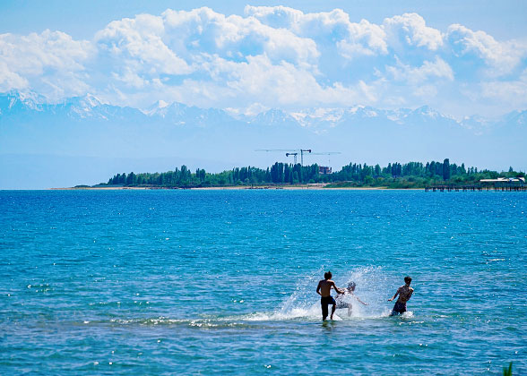 Issyk-Kul Lake, Kyrgyzsyan